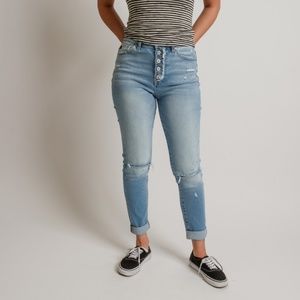 Light Wash High Rise Distressed Mom Jeans